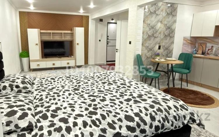 1-бөлмелі пәтер · 35 м², Ильясова, бағасы: 15 000 ₸ в  — фото 2