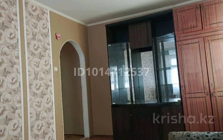 2-бөлмелі пәтер · 50 м² · 2/5 қабат, Абулхаир хан 18, бағасы: 150 000 ₸ в Актобе — фото 2