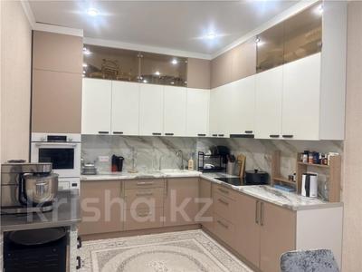 6-бөлмелі пәтер · 155 м² · 4/10 қабат, Юго-Восток ш/а., Дюсембекова, бағасы: 88 млн ₸ в Караганде, Казыбек би р-н
