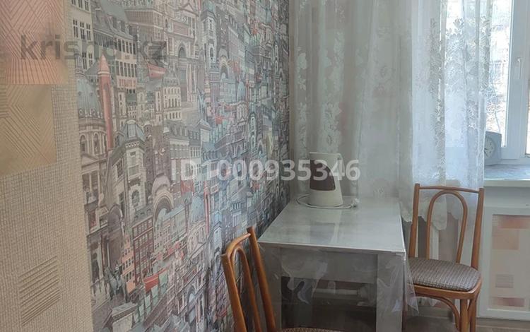 2-комнатная квартира · 45 м² · 2/5 этаж, Крылова 45 — Крылова за 170 000 ₸ в Усть-Каменогорске — фото 2