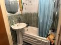 2-комнатная квартира · 48 м² · 2/5 этаж, мкр Михайловка , Касыма Аманжолова 21 — Гостиница Чайка за 22 млн 〒 в Караганде, Казыбек би р-н — фото 5