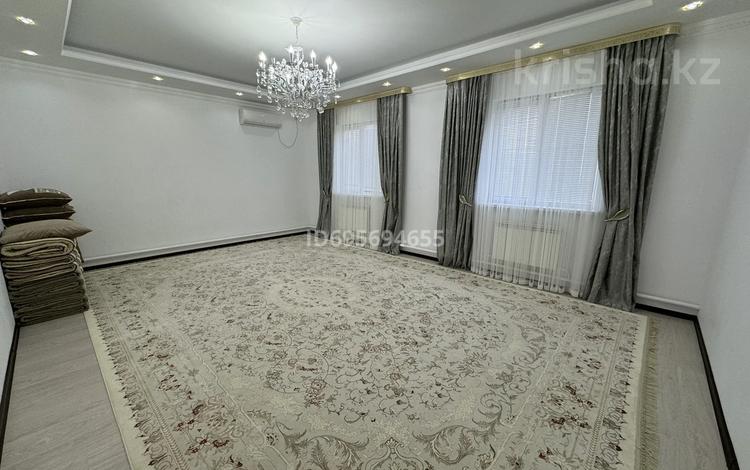 Отдельный дом · 5 комнат · 150.5 м² · 10 сот., мкр Береке, Память Ильича Жантурина кошесі 14 — Рядом магазин ”Айзада” за 36 млн 〒 в Атырау — фото 7