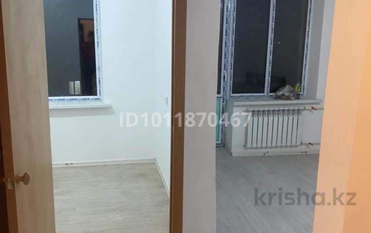 2-комнатная квартира · 60.4 м² · 1/3 этаж, 12-й мкр. 2Г — Рядом новая Школа,остановка,минимаркет,новостройки.До Фудмарта 4 ,5мин езды за 12 млн ₸ в Балхаше — фото 5