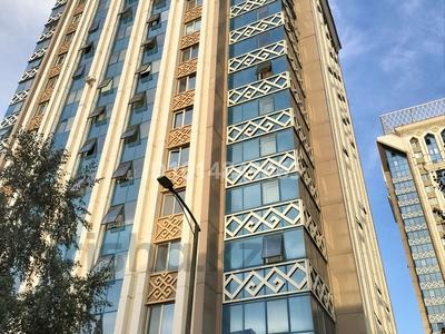 2-комнатная квартира · 60.4 м² · 17/19 этаж, Калибек Куанышбаев за 36 млн ₸ в Астане, Сарайшык р-н