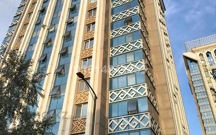2-бөлмелі пәтер · 60.4 м² · 17/19 қабат, Калибек Куанышбаев, бағасы: 36 млн ₸ в Астане, Сарайшык р-н — фото 2