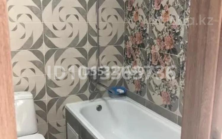 1-комнатная квартира · 50 м² · 8/10 этаж, Улы Дала 67, 69, 15, 15/1, 17, 17/1, 2, 4, 6, 40 — Аль Фараби за 32 млн ₸ в Астане, Есильский р-н — фото 2