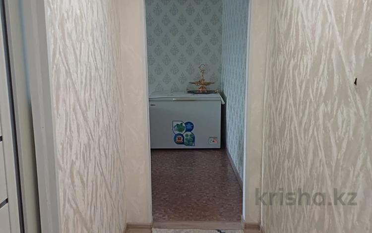 2-бөлмелі пәтер · 45.3 м² · 5/5 қабат, 14 микрорайон 2, бағасы: 15.5 млн ₸ в Семее — фото 2