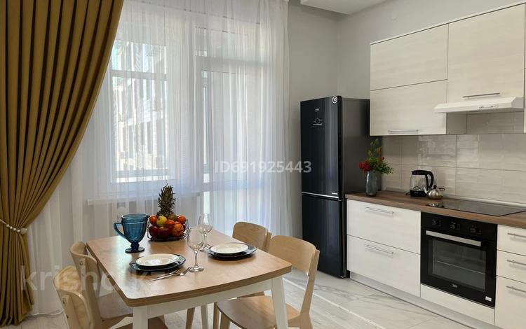 2-комнатная квартира · 77 м² · 7/12 этаж, Тайманова 48 за 450 000 ₸ в Атырау — фото 2