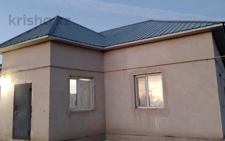 Отдельный дом · 5 комнат · 160 м² · 8 сот., Байтерек жаңа көпір 3 — Жаңа көпірдің қасында асфалть көше за 16 млн 〒 в  — фото 2