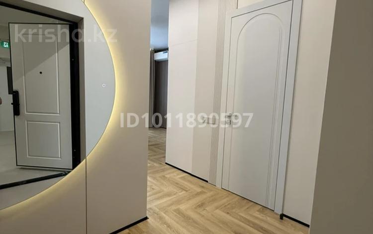 1-бөлмелі пәтер · 39 м² · 7/9 қабат, мкр Ак Шагала, Акберен 4/1, бағасы: 36 млн ₸ в Атырау — фото 2