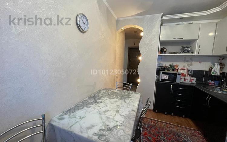 3-бөлмелі пәтер · 53 м² · 2/9 қабат, 6мкр 19, бағасы: 12 млн ₸ в Темиртау — фото 2