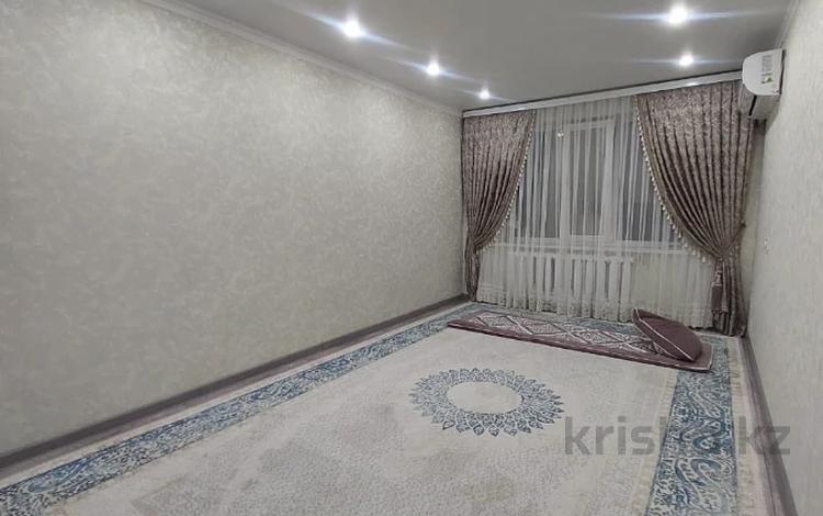 3-комнатная квартира · 65 м² · 9/10 этаж, мкр 12 за 19.9 млн ₸ в Актобе — фото 2