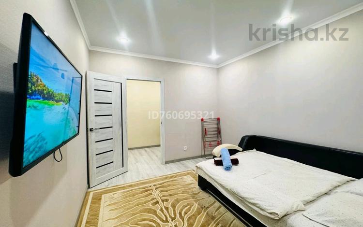 1-бөлмелі пәтер · 38 м², А. Байтурсынова 40, бағасы: 10 000 ₸ в Астане, Алматы р-н — фото 2