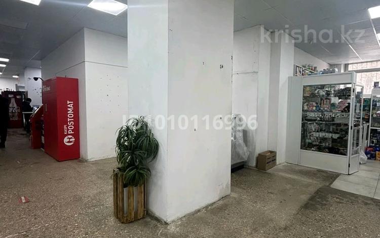 Магазины и бутики · 15 м² за 65 000 ₸ в Караганде, Казыбек би р-н — фото 3