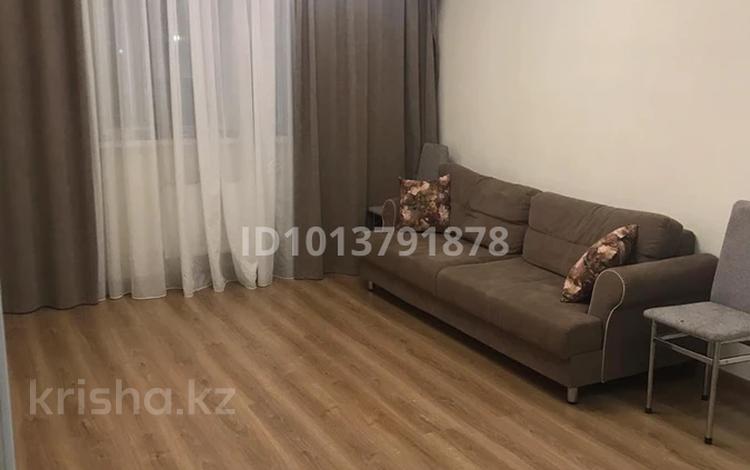 3-комнатная квартира · 75 м² · 2/10 этаж, Туркестан 10 за 350 000 ₸ в Астане, Есильский р-н — фото 2