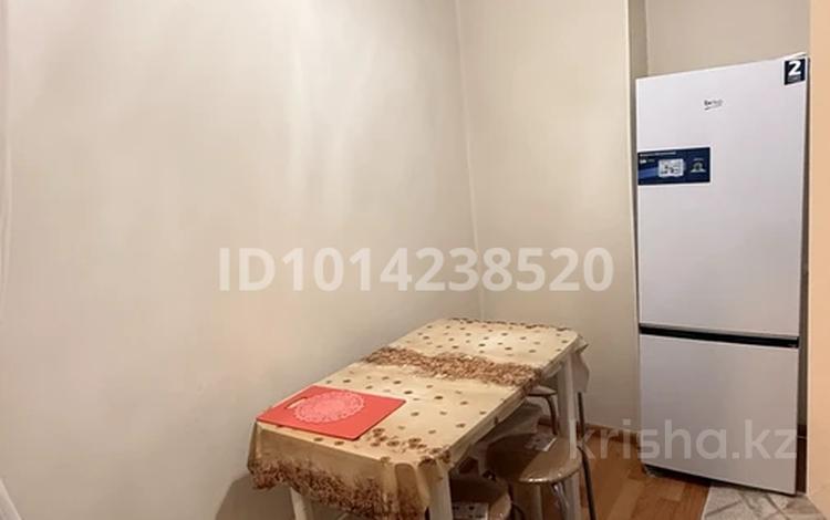 1-комнатная квартира · 40 м² · 2/7 этаж, мкр Аксай-1 за 220 000 ₸ в Алматы, Ауэзовский р-н — фото 9