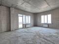 3-комнатная квартира · 104 м² · 6/9 этаж, мкр Центральный, Азаттык 64 А за 36 млн ₸ в Атырау — фото 29
