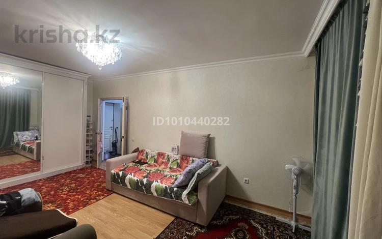 1 комната · 35 м² · 5/5 этаж, Бокейхана 21/3 — Улы дала-Мангилик-Бухар жырау за 100 000 ₸ в Астане, Есильский р-н — фото 2