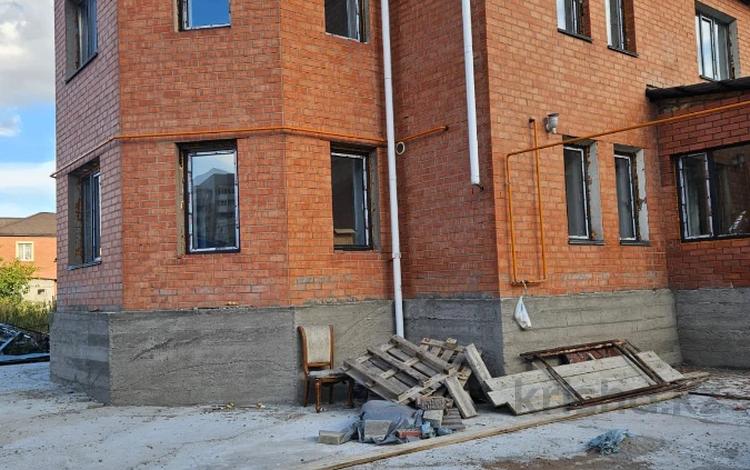 Отдельный дом · 6 комнат · 220 м² · 10 сот., Сатбаева 26/4 — Момышулы за 800 000 ₸ в Астане, Алматы р-н — фото 4