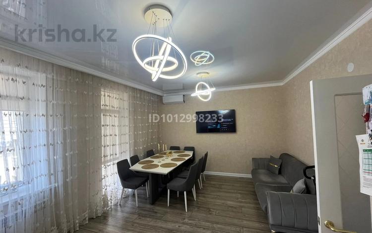 3-комнатная квартира · 79 м² · 4/5 этаж, проспект Абулхайр-хана 66к за ~ 32.9 млн ₸ в Атырау — фото 2
