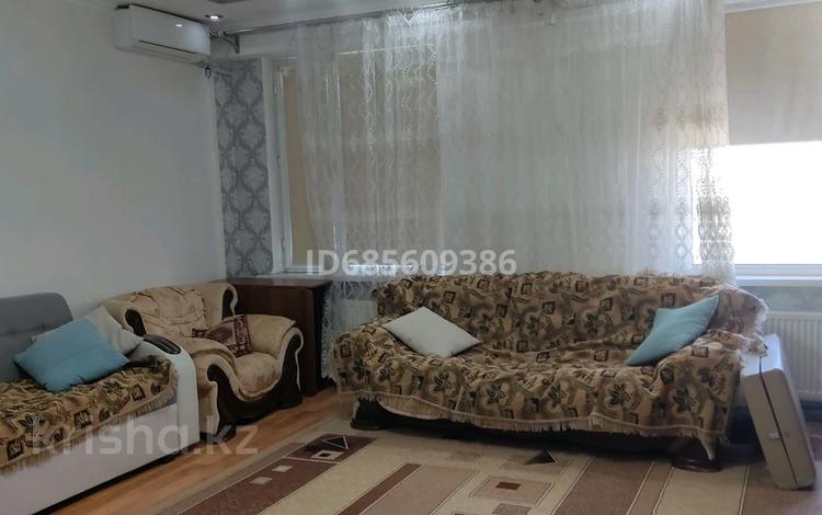 2-бөлмелі пәтер, 74 м², 8/9 қабат, Райымбека 60б, бағасы: 24 млн 〒 в Каскелене — фото 2