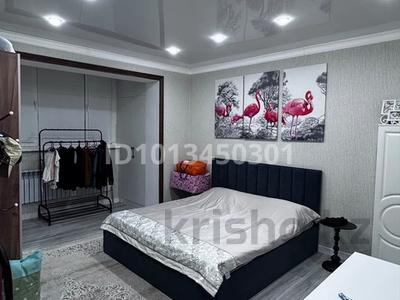 2-бөлмелі пәтер · 50 м² · 4/6 қабат, Торегали Кадыров 55а — 7-3-8 кв, бағасы: 18 млн ₸ в Жанаозен