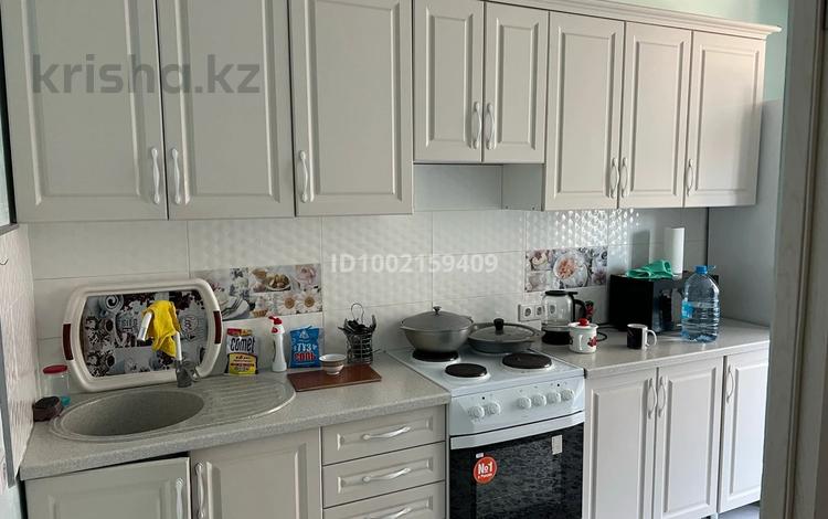 1-комнатная квартира · 48 м² · 3/9 этаж, Улы Дала 61 за 250 000 ₸ в Астане, Есильский р-н — фото 2
