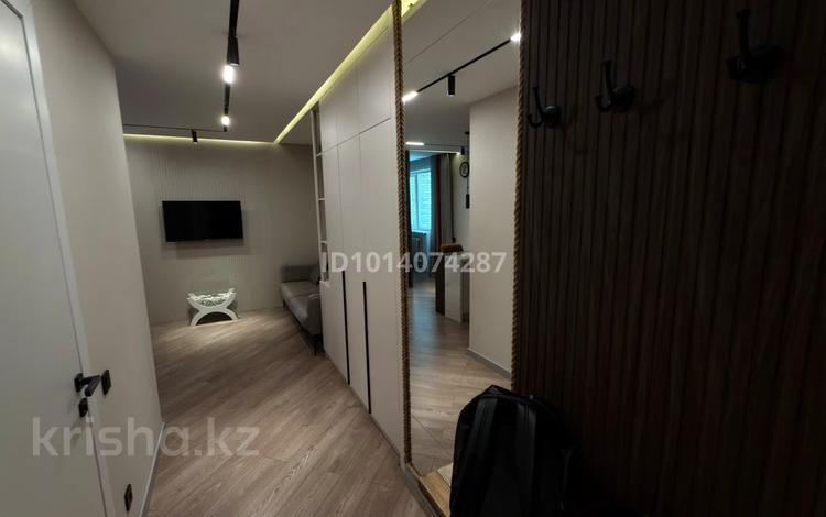 2-комнатная квартира · 38.5 м² · 6/9 этаж, Керей, Жанибек хандар за 270 000 ₸ в Астане, Есильский р-н — фото 2
