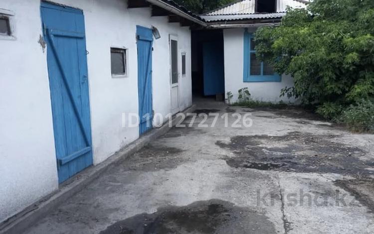 Отдельный дом · 3 комнаты · 80.4 м² · , Азильхан Нуршайыкова 39 за 9.5 млн ₸ в Семее — фото 2
