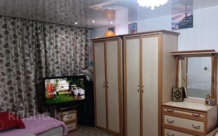 1-бөлмелі пәтер · 31.8 м² · 1/5 қабат, 408 квартал, бағасы: 13.7 млн ₸ в Семее — фото 2