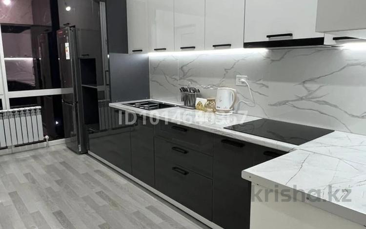 3-комнатная квартира · 81 м² · 10/12 этаж, мкр Нурсат, Аргынбекова 29/4 к2 — Шаяхметов за 400 000 ₸ в Шымкенте, Каратауский р-н — фото 95