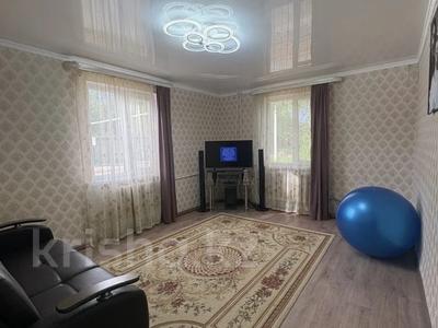 3-комнатная квартира · 58 м² · 1/2 этаж, Кургулова за 7.3 млн ₸ в Актобе, жилой массив Жилянка