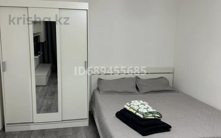 1-бөлмелі пәтер · 32 м² · 3/4 қабат, Абылай хан 32 — Маметова, бағасы: 15 000 ₸ в Алматы, Алмалинский р-н — фото 2