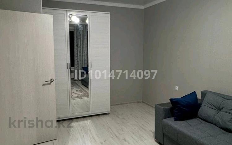 1-бөлмелі пәтер · 39 м² · 11/12 қабат, Кабанбай батыра 59б, бағасы: 270 000 ₸ в Астане, Нура р-н — фото 2