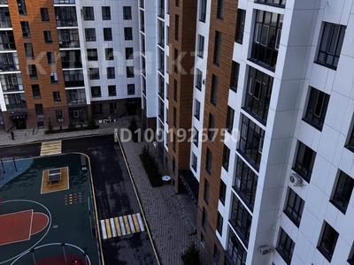 Пәтерлер в Карагандинской обл.: 4-бөлмелі пәтер · 125 м² · 8/10 қабат, Муканова, бағасы: 550 000 〒 4-бөлмелі пәтер · 125 м² · 8/10 қабат, Муканова, бағасы: 550 000 〒 в Караганде, Казыбек би р-н