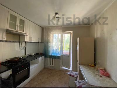 3-комнатная квартира · 70 м² · 3/5 этаж, Позолотина 56 за 180 000 〒 в Петропавловске