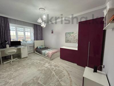 3-комнатная квартира · 106.9 м² · 5/5 этаж, мкр. Алтын орда, тауелсиздик за 40 млн ₸ в Актобе