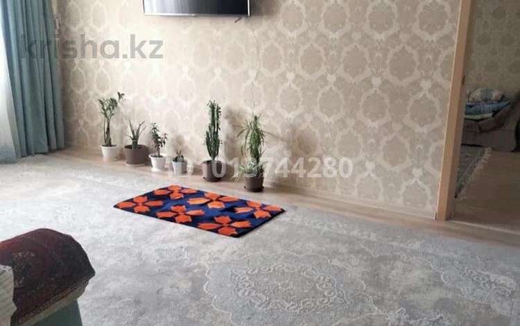 4-бөлмелі пәтер · 80 м² · 1/5 қабат, Самал 21, бағасы: 25 млн ₸ в Жанаозен — фото 2