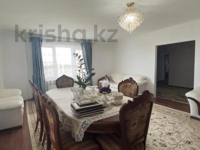 4-бөлмелі пәтер · 184 м² · 9/13 қабат, Кулманова 1В, бағасы: 500 000 ₸ в Атырау