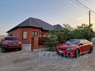 Жеке үй · 5 бөлме · 240 м² · 10 сот., пгт Балыкши, Ақжонас 20 — Ресторан Жұлдыз 1/2, бағасы: 39 млн ₸ в Атырау