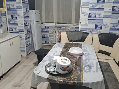 Продажа квартир в Жетысу обл.: 3-комнатная квартира · 72 м² · 2/2 этаж, Айтыкова за 13 млн 〒 3-комнатная квартира · 72 м² · 2/2 этаж, Айтыкова за 13 млн 〒 в Талдыкоргане, мкр Жетысу