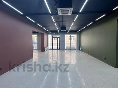 Еркін, кеңселер, дүкендер мен бутиктер, сұлулық салондары, білім орталықтары, ойын-сауық, конференц-залдар, кабинеттер және жұмыс орындары, студиялар · 214 м², бағасы: 3 млн ₸ в Алматы, Медеуский р-н