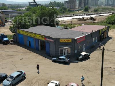 Жқб, автосервистер мен көлік жуу, қоғамдық тамақтану орны · 656 м², бағасы: 250 млн ₸ в Усть-Каменогорске