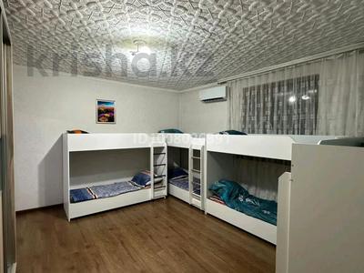 1-комнатная квартира · 390 м² · 3/3 этаж, мкр Шапагат, Капчагайская 27б за 2 500 〒 в Алматы, Алатауский р-н