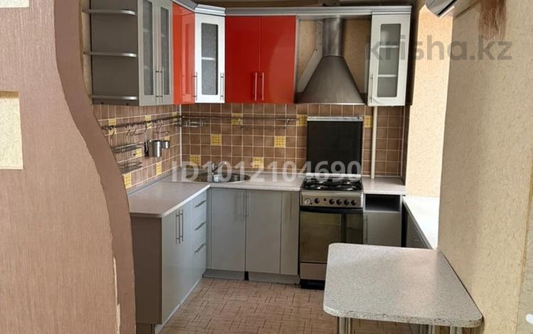 2-комнатная квартира · 47 м² · 4/5 этаж, 8 марта 129 за 130 000 ₸ в Уральске — фото 2