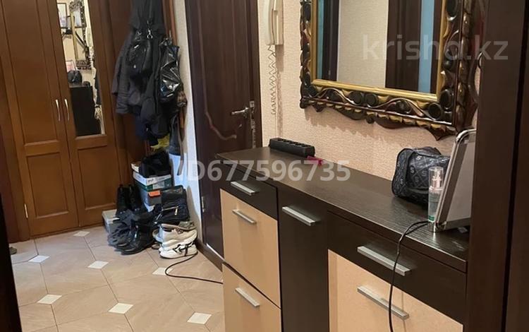 2 комнаты · 46 м² · 2 этаж, Абая 111 за 35 000 ₸ в Уральске — фото 2