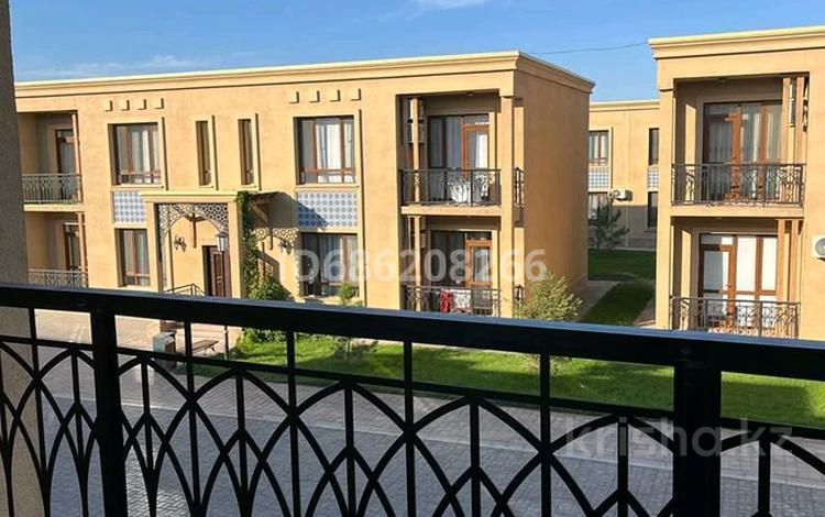 1-комнатная квартира · 40 м² · 3/3 этаж, Батырбекова 4/3 за 12 000 ₸ в Туркестане — фото 2