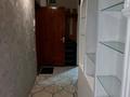 2-бөлмелі пәтер · 46 м² · 1/5 қабат, Жунисова 184 — Ост. Юбилейная, бағасы: 10 000 ₸ в Уральске — фото 4