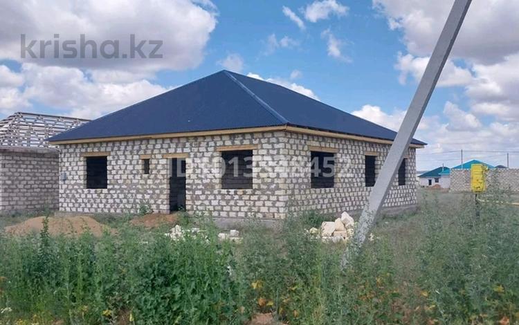 Отдельный дом · 4 комнаты · 160 м² · 10 сот., Саяхат 134 за 8 млн ₸ в Актобе, жилой массив Жанаконыс-4 — фото 2