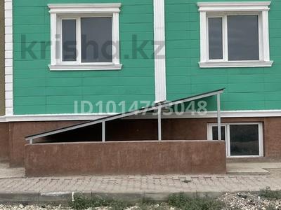 Еркін, кеңселер, дүкендер мен бутиктер, сұлулық салондары, медорталықтар мен дәріханалар, кабинеттер және жұмыс орындары · 88 м², бағасы: 250 000 ₸ в Актау, 38-й мкр
